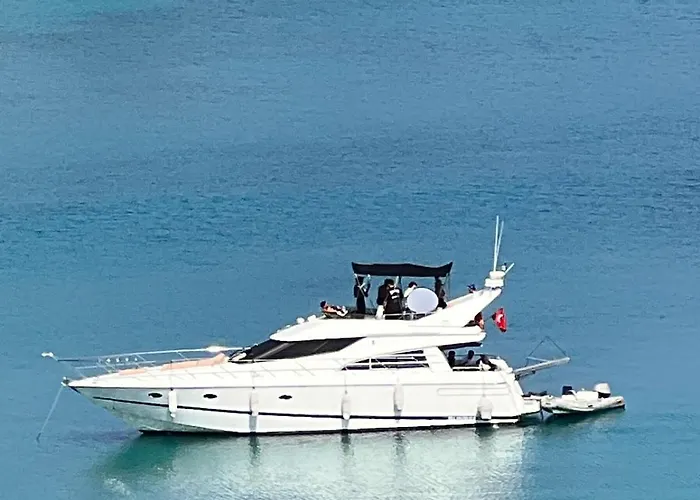 Exclusive 2 Bådhotel *