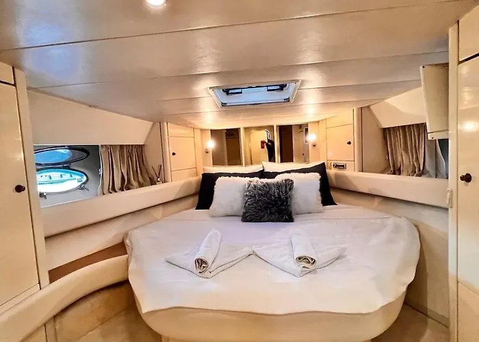 Exclusive 2 Кешме