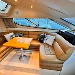 Exclusive 2 Hotel en barco *